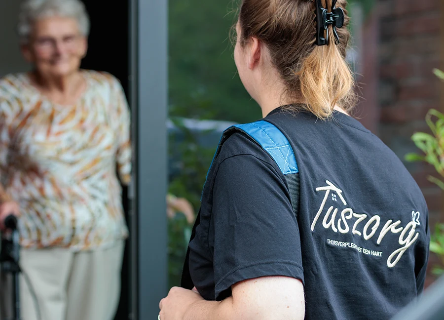 Thuisverpleging Tuszorg Brugge - Zedelgem Full Branding
